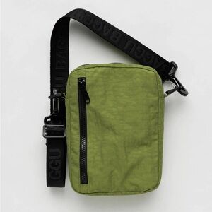Baggu Sport Crossbody - Avocado